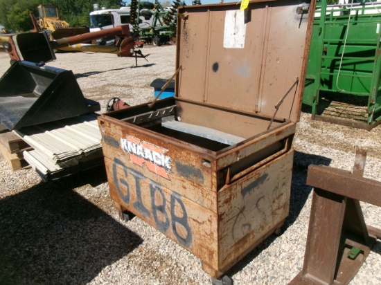 4' KNAACK JOB SITE TOOLBOX ON CASTERS