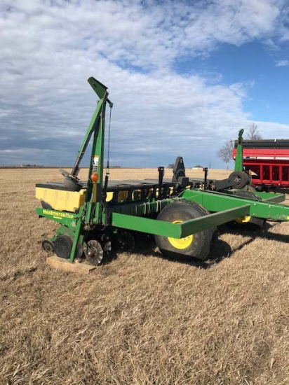 2002 JD 1780 Planter