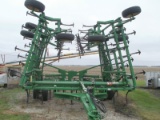 JD 2210 Field Cultivator,