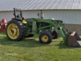JD 2640 TractorJD 2640 tractor, S# 237070T, 2 outlets, shows 3500 hrs, w/146 loader