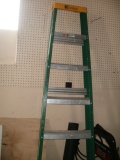 7' Fiberglass Step Ladder