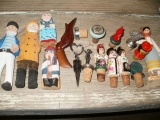 Bottle Stoppers & Figurines