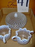 Hobnail pieces