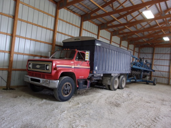 Cheverolet 70 Tandem Grain Truck