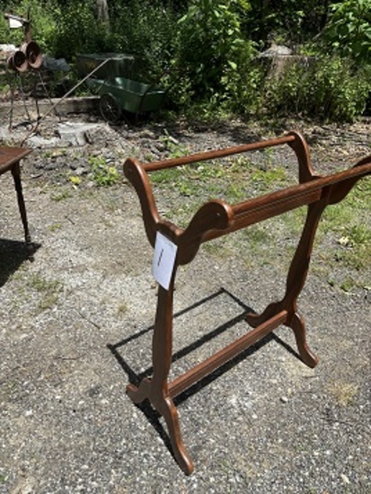 27" Quilt Rack