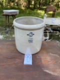 6 Gal White Hall Crock