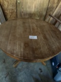 Single Pedestal Rd. Oak Tablesingle Pedestal Rd. Oak Table48