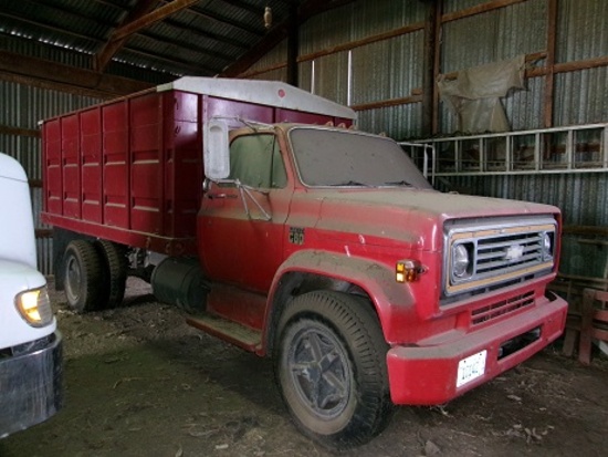 1974 Chevy C60 Grain Truck