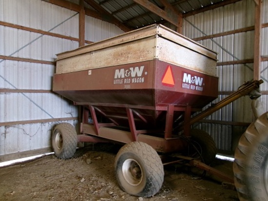 M & W 280 Bu. Wagon