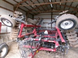 (2009) C/ih 330 Turbo True Tandem Disk