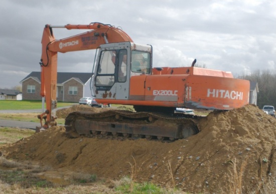 Hitachi EX200LC Trackhoe