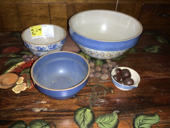 Stoneware Bowls (4)