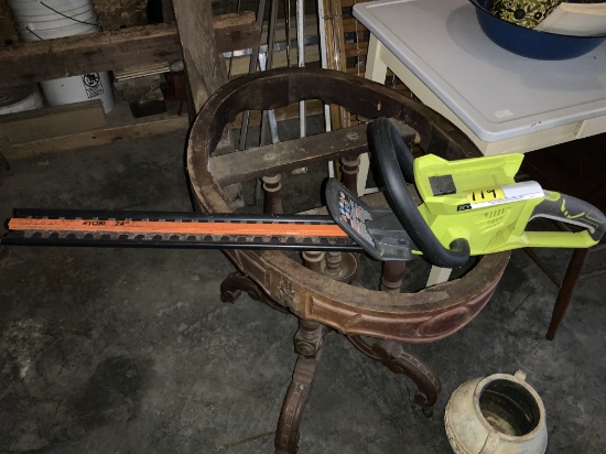Ryobi Cordless Hedge Trimmer