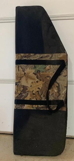 Bow Case w/Arrow Pockets and Hooks