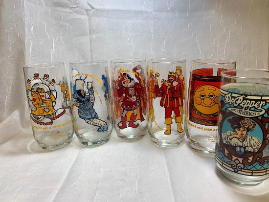 1979 Burger King Collector's Glasses (5) & Dr Pepper Collector Glass