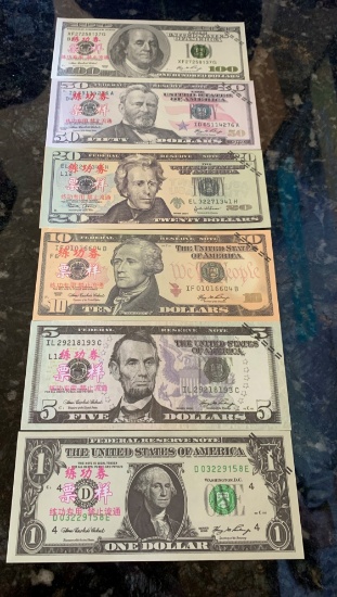 Novelty Dollar Set