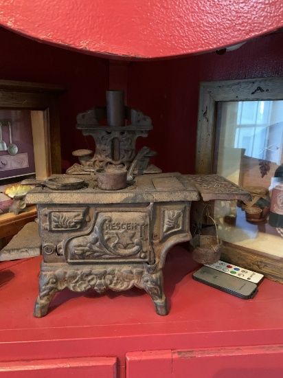 Salesman Sample Mini Cast Iron Stove