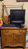 Oak Wash Stand w/Towel Holder