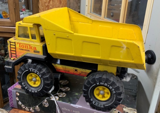 Tonka Metal Dump Truck