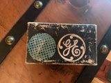 Vintage GE Transistor Radio