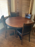 Game Table/Poker Table w/4 Chairs