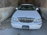 2003 Lincoln Town Car