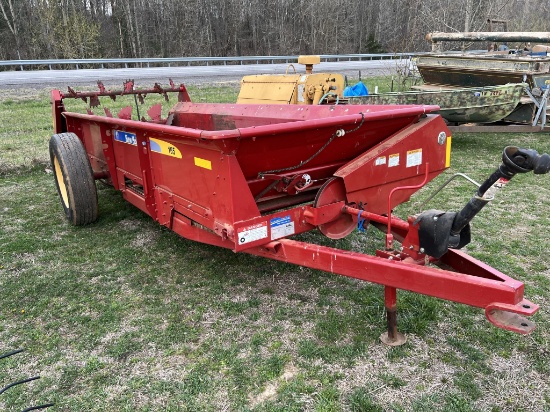 NH 165 Manure Spreader-2016