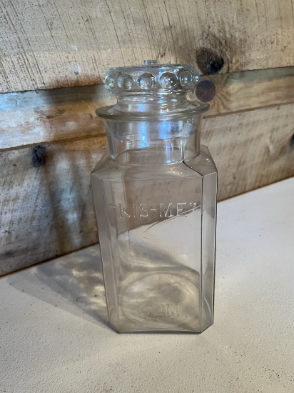 "Kis-Me" Gum Jar