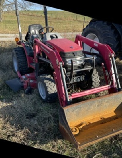 Mahindra E28 Tractor with Loader