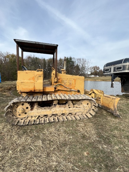 Komatsu 31 Dozer w/9' Blade and Swamp Tracks