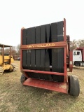 NH 660 Hay Roller