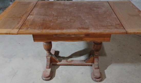 Table w/Two Leaves (stored under the table)
