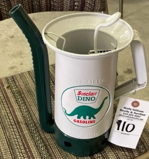 Sinclair Dino Half Gallon Oil Can
