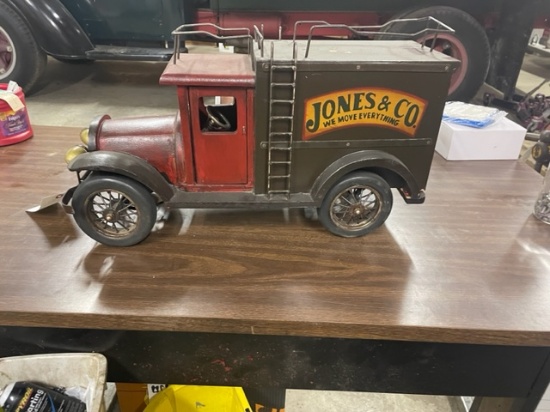 Jones & Co Moving Toy Truck