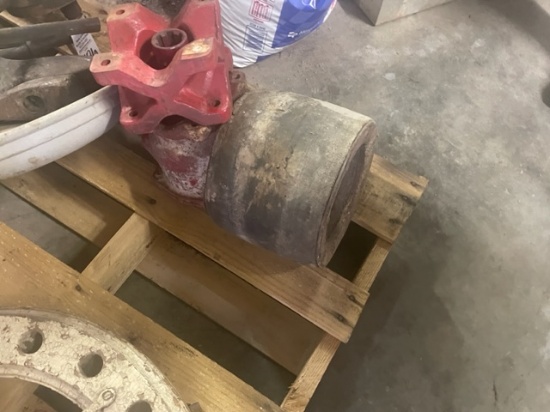 Belt Pulley and Adapter IH