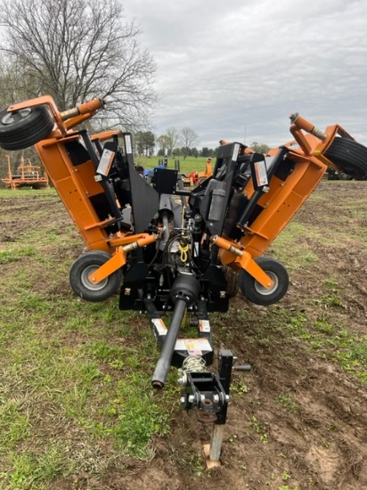 Woods TBW144 Finish Bat-Wing Mower
