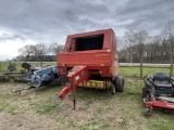 NH 688 Hay Roller