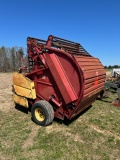 NH 850 Hay Roller