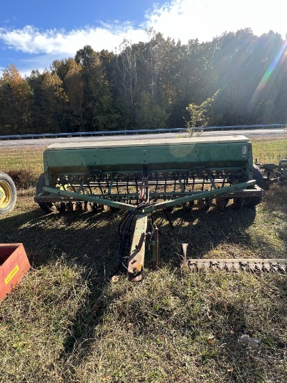 JD 8300 Grain Drill
