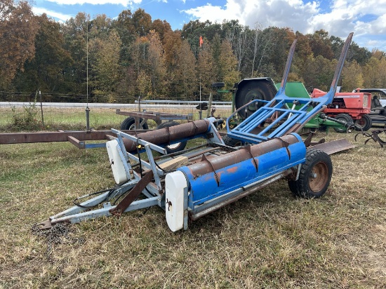 Self Loading Bale Unroller