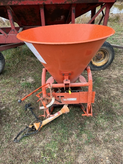Co-Op 3pt Hitch Seeder