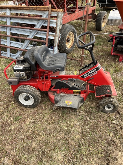 Snapper SR825 Riding Lawn Mower
