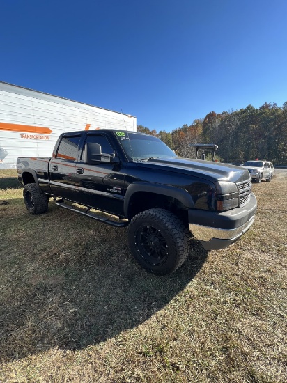 2005 Chevy 2500 Duramax Pickup Truck