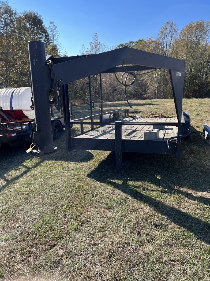 2003 18' Gooseneck Trailer