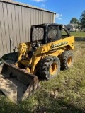 JD 260 Skid Steer