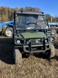 JD 825 Gator