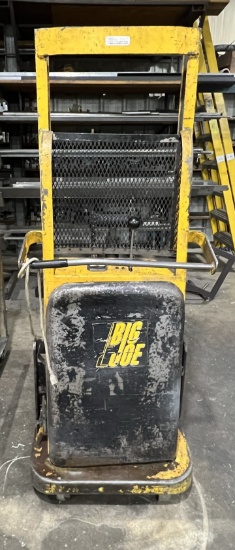 Big Joe Battery-Powered Lift Table