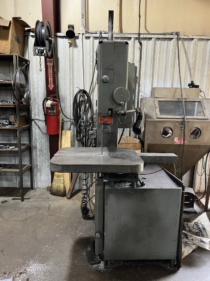 Grob Vertical Band Saw w/Welder