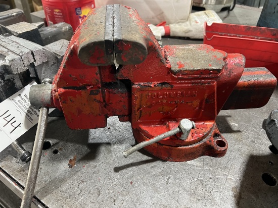 Columbian Bench Vice