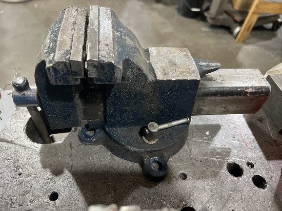 Bench Vice